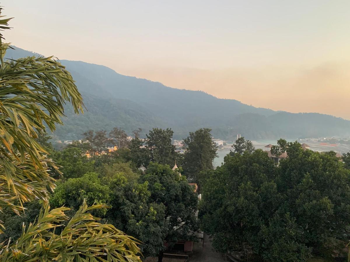 Raj Cottage Ganga Vatika ริชิเคช ภายนอก รูปภาพ
