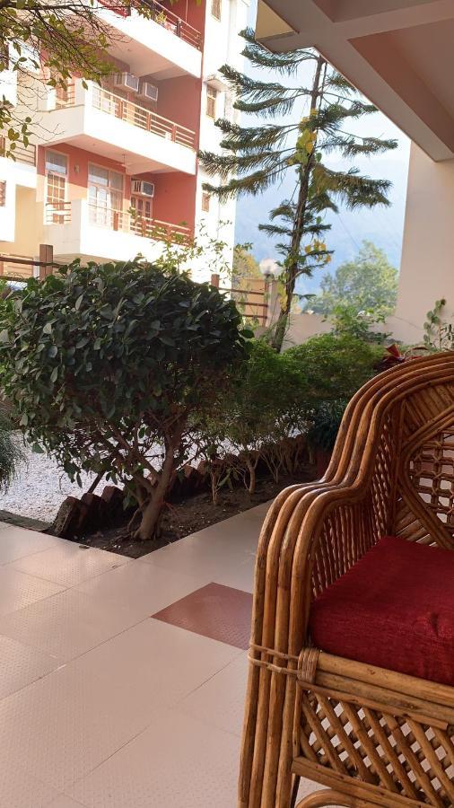 Raj Cottage Ganga Vatika ริชิเคช ภายนอก รูปภาพ