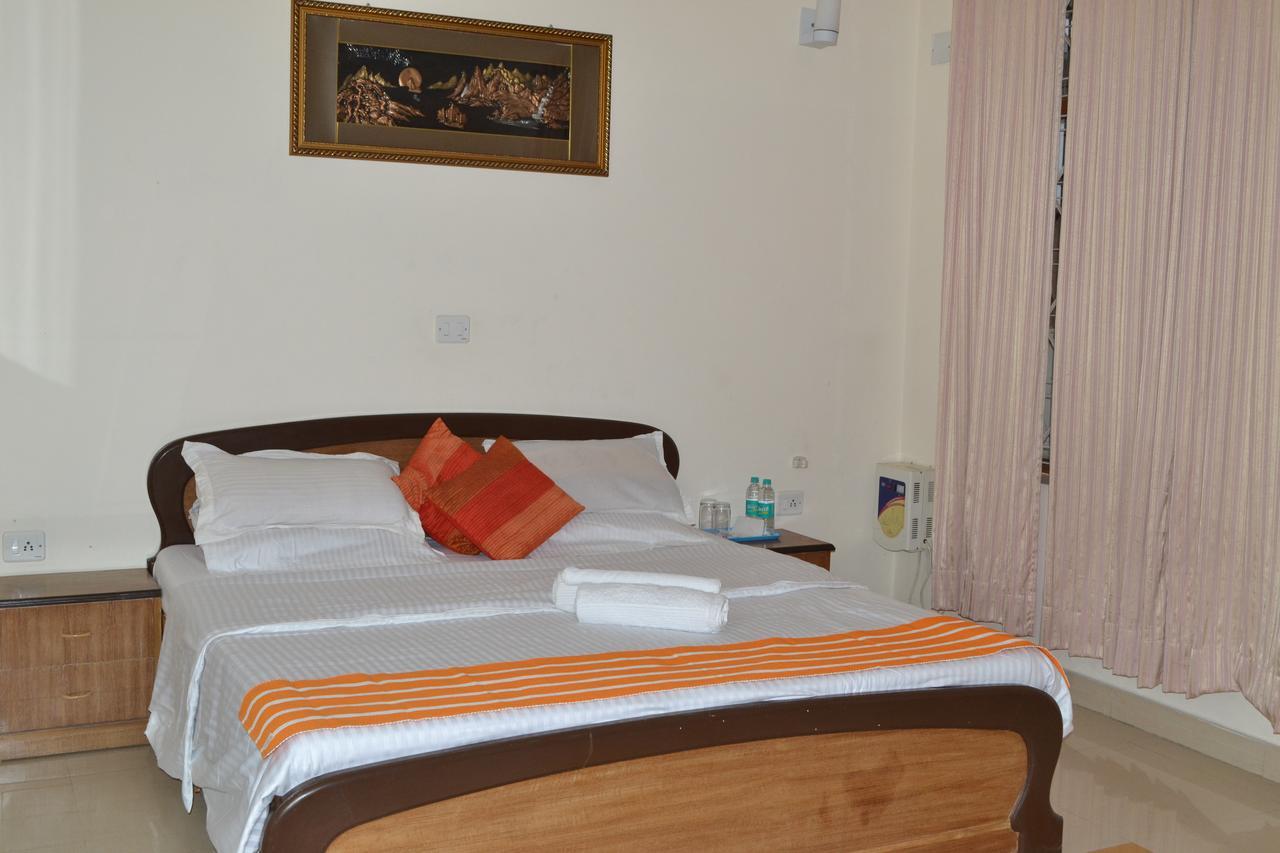 Raj Cottage Ganga Vatika ริชิเคช ภายนอก รูปภาพ