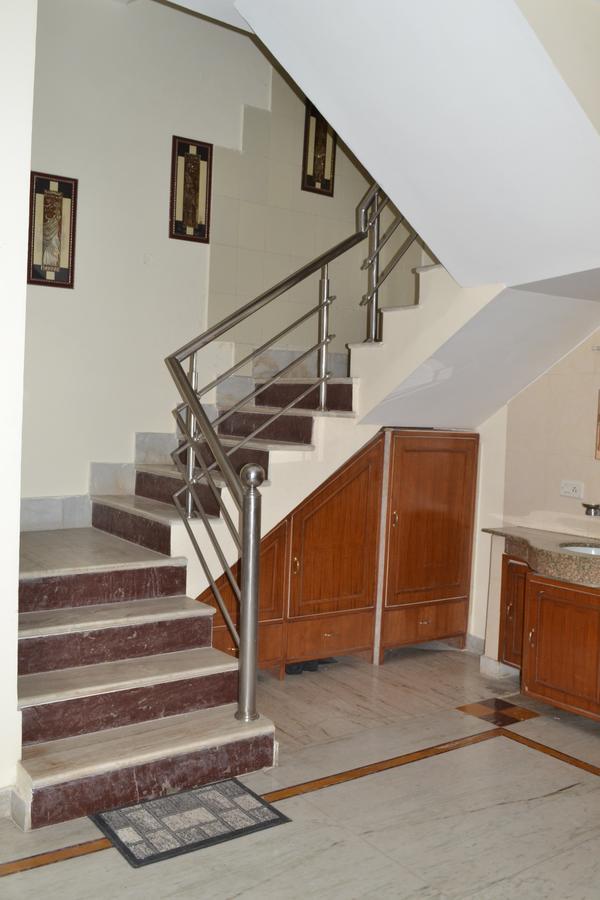 Raj Cottage Ganga Vatika ริชิเคช ภายนอก รูปภาพ