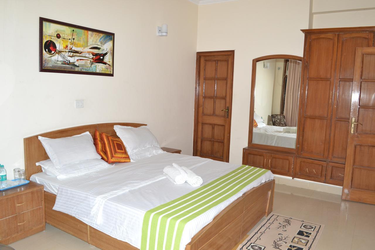 Raj Cottage Ganga Vatika ริชิเคช ภายนอก รูปภาพ