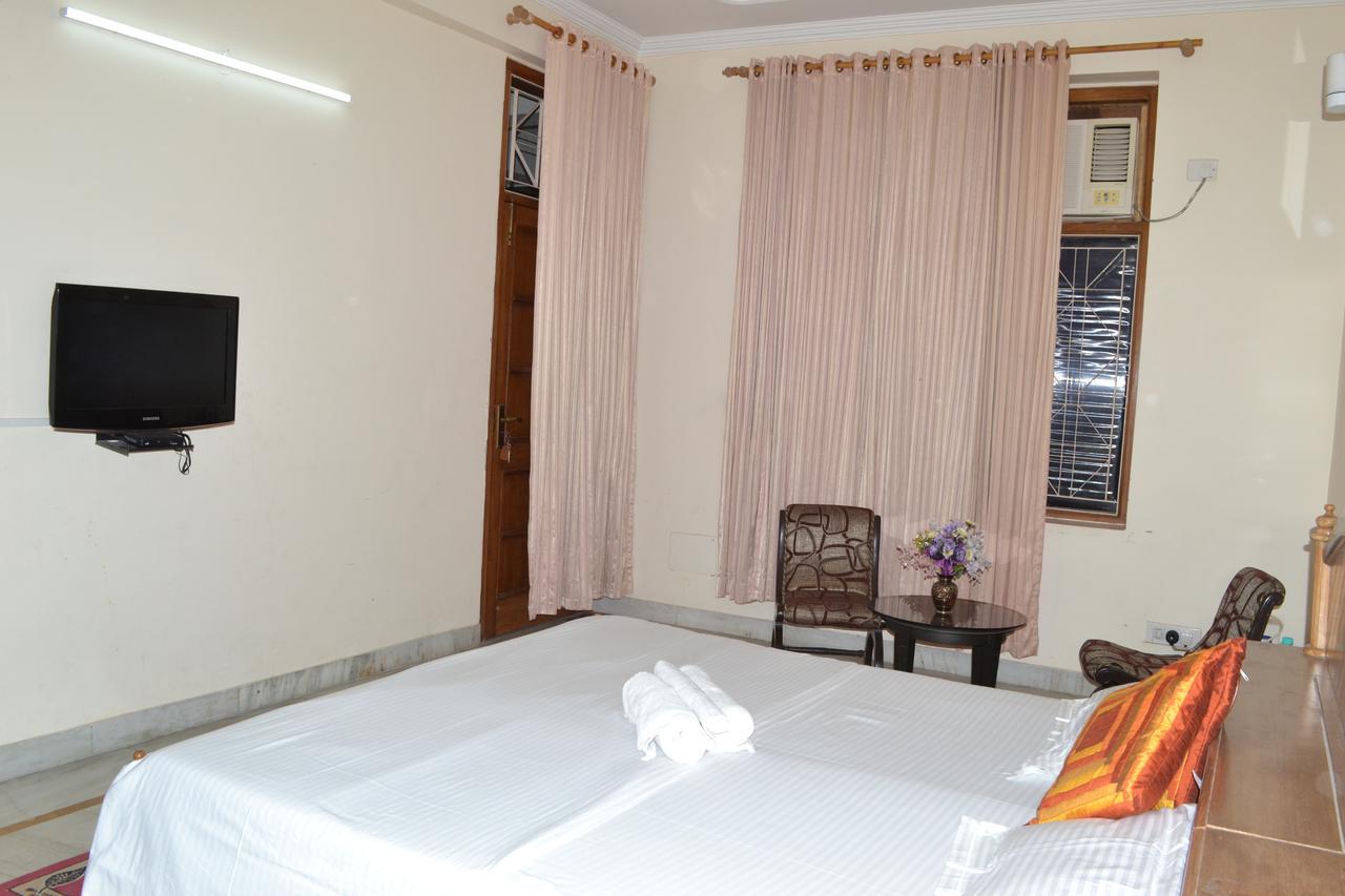 Raj Cottage Ganga Vatika ริชิเคช ภายนอก รูปภาพ