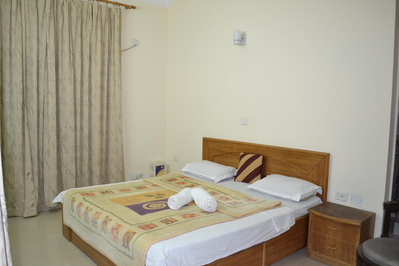 Raj Cottage Ganga Vatika ริชิเคช ภายนอก รูปภาพ