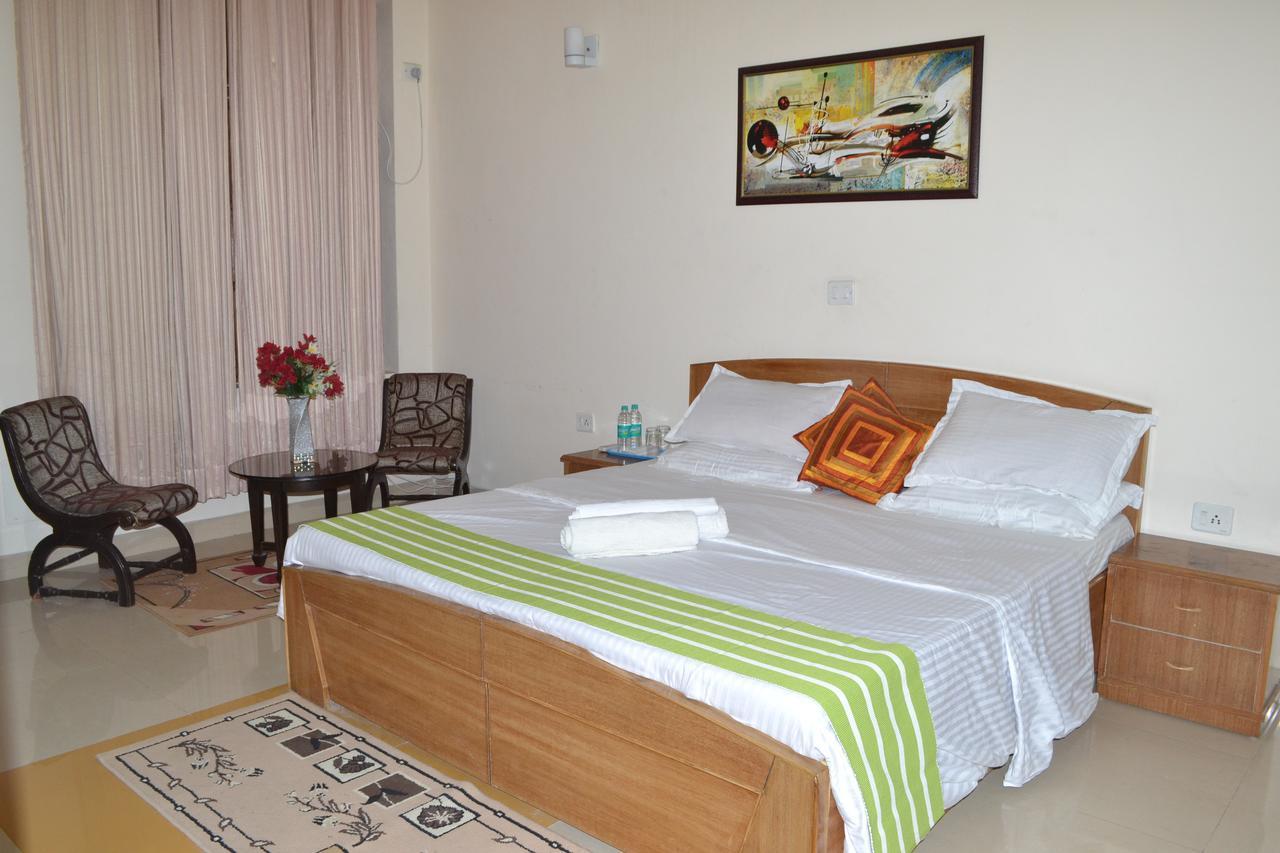 Raj Cottage Ganga Vatika ริชิเคช ภายนอก รูปภาพ