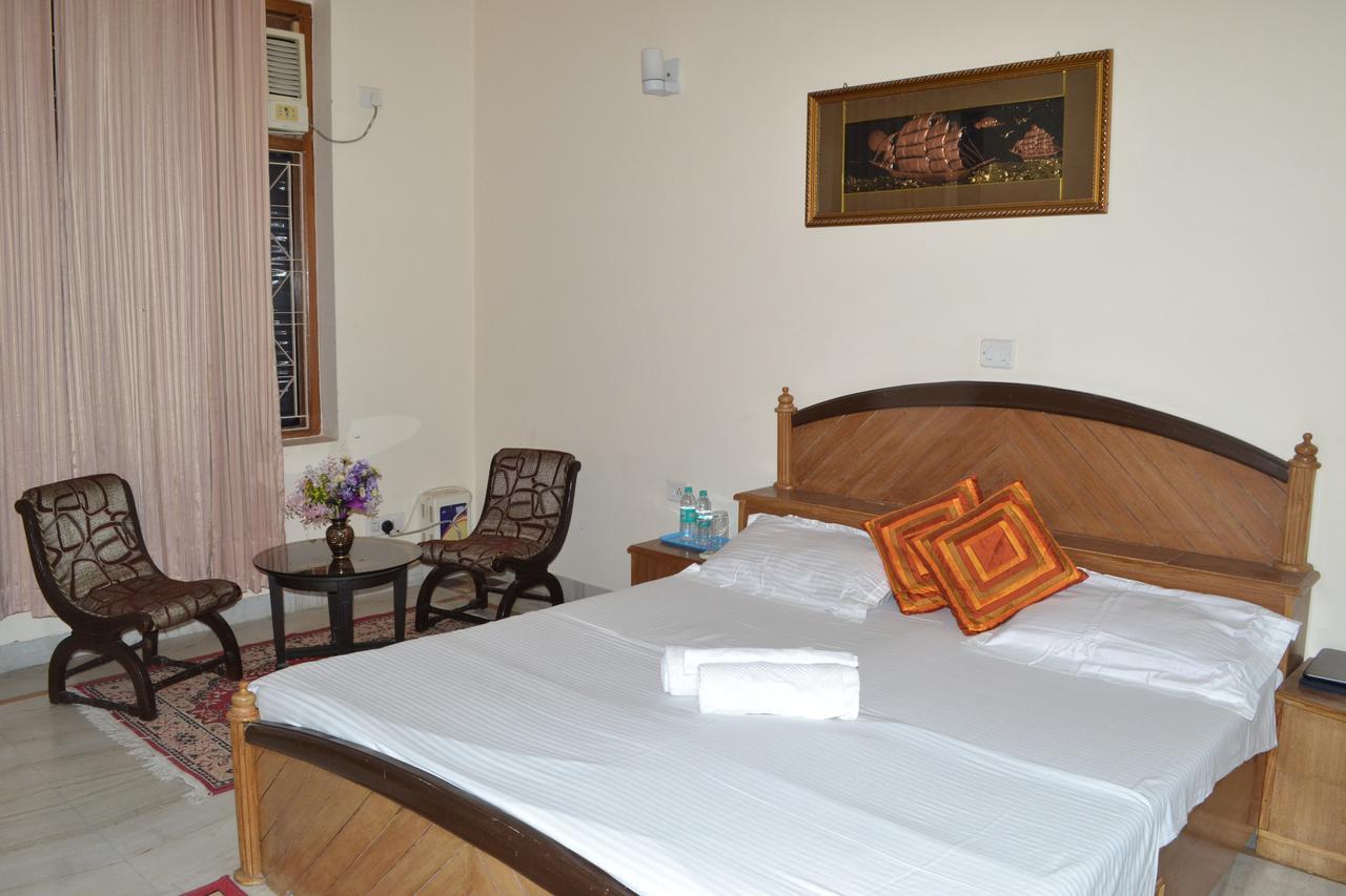 Raj Cottage Ganga Vatika ริชิเคช ภายนอก รูปภาพ