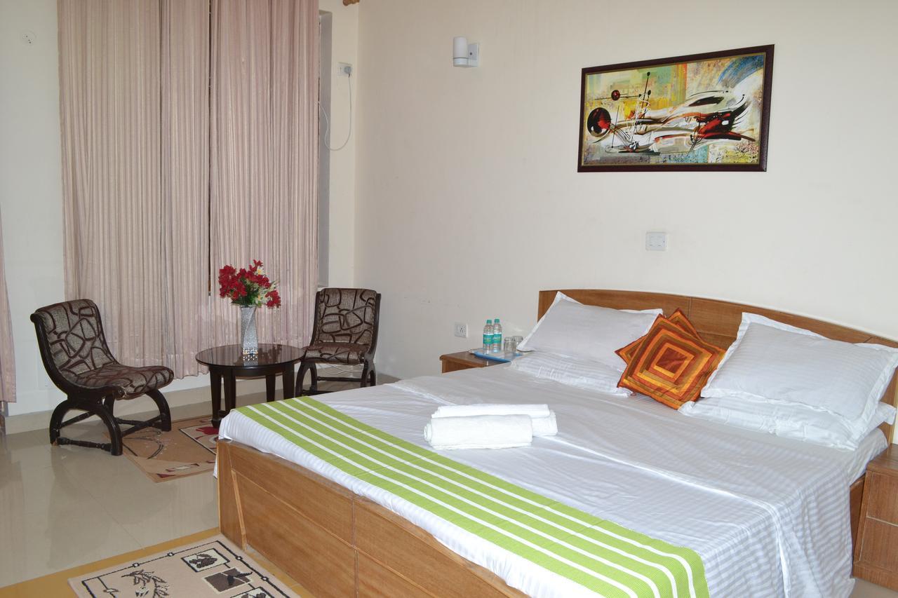 Raj Cottage Ganga Vatika ริชิเคช ภายนอก รูปภาพ