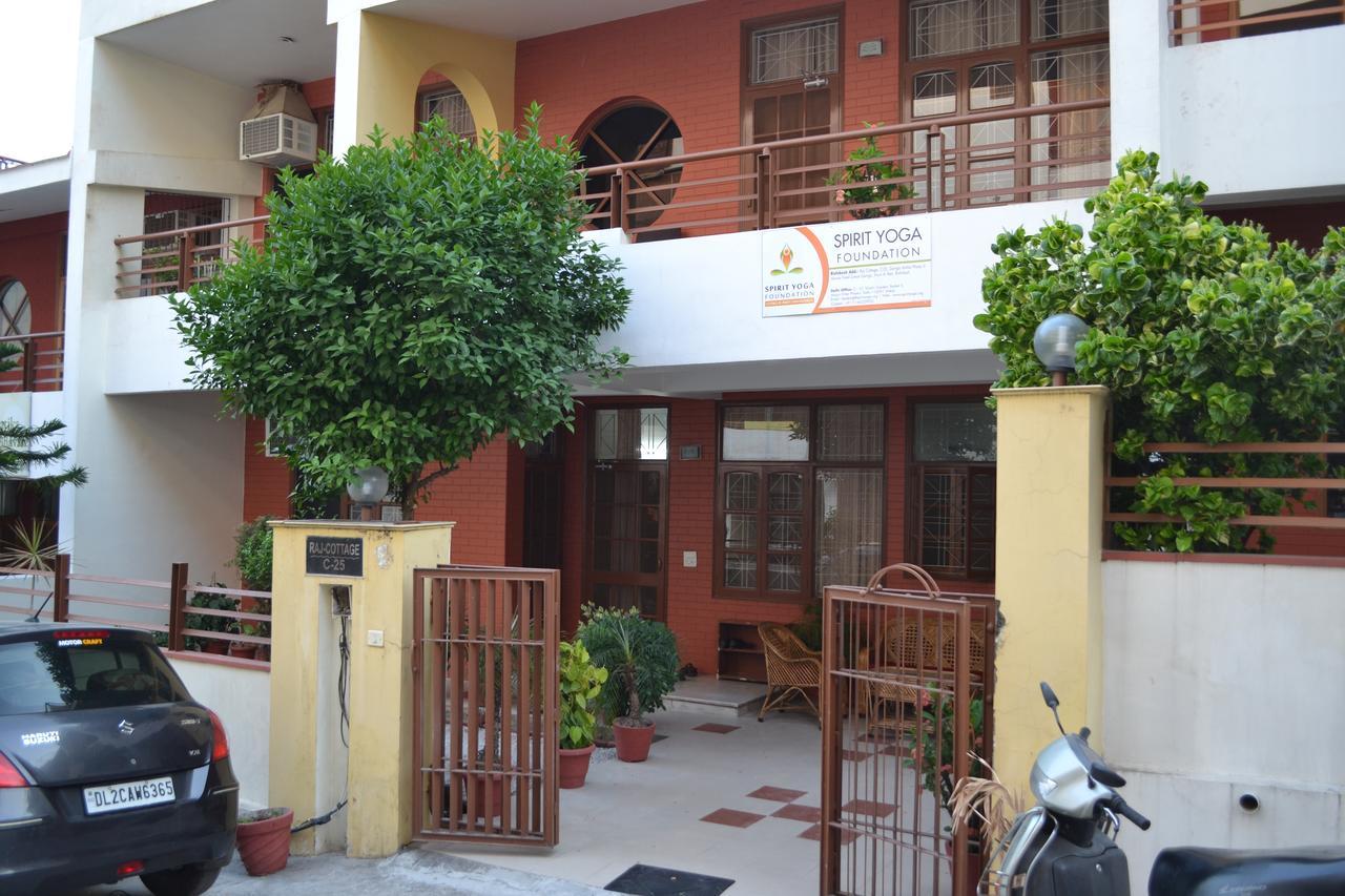 Raj Cottage Ganga Vatika ริชิเคช ภายนอก รูปภาพ